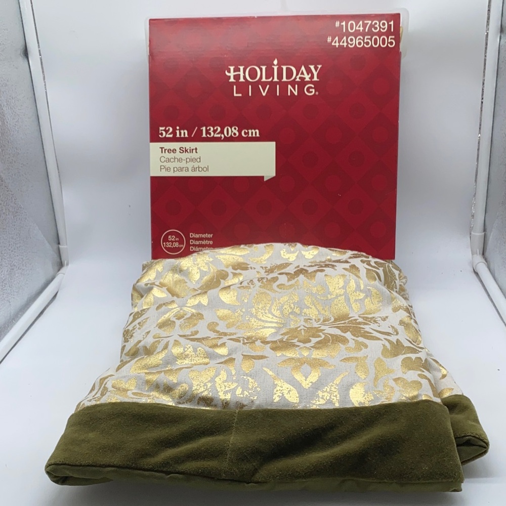 Holiday Living 52 in Gold Leaf and Green Velvet Christmas Tree Skirt Holiday New